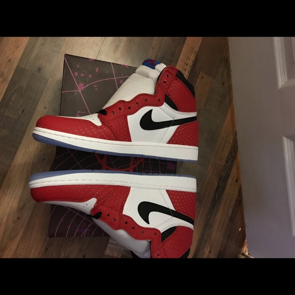jordan 1s 9.5